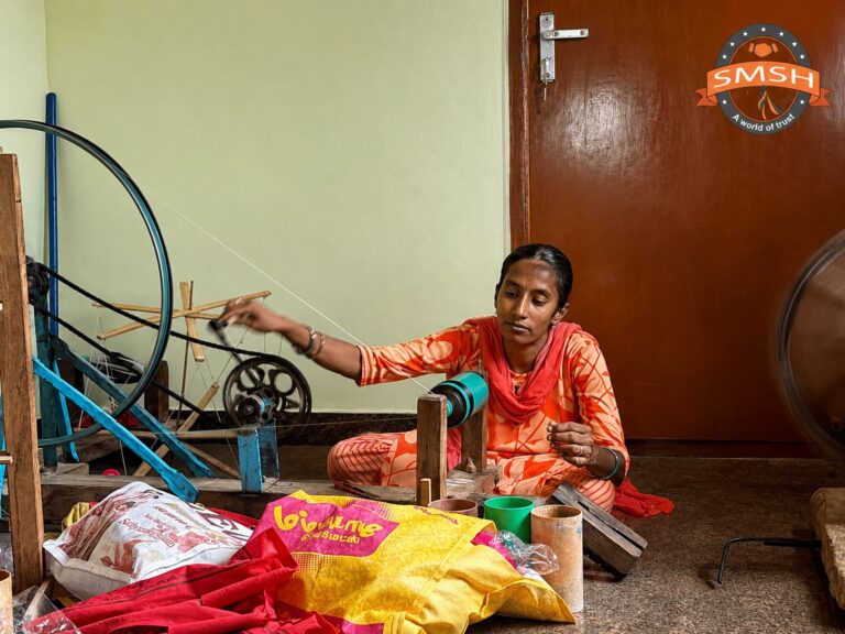 How Soft Silk Sarees Are Manufactured in Sirumugai